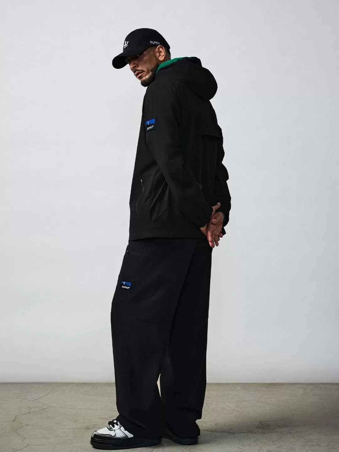 OUTDOOR LIGHTWEIGHT WINDBREAKER^Supra Fashion